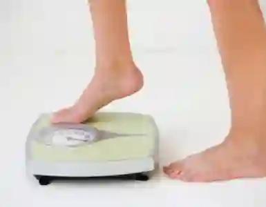 Hướng dẫn cách chọn mua cân sức khỏe gia đình chất lượng tốt