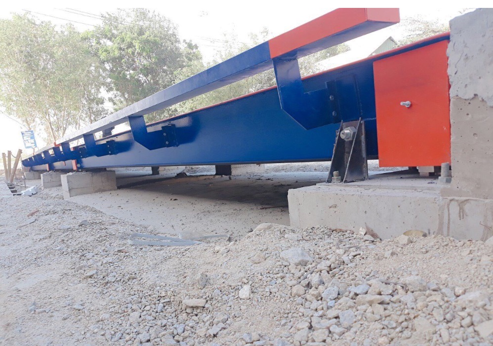 cân điện tử 100 tấn