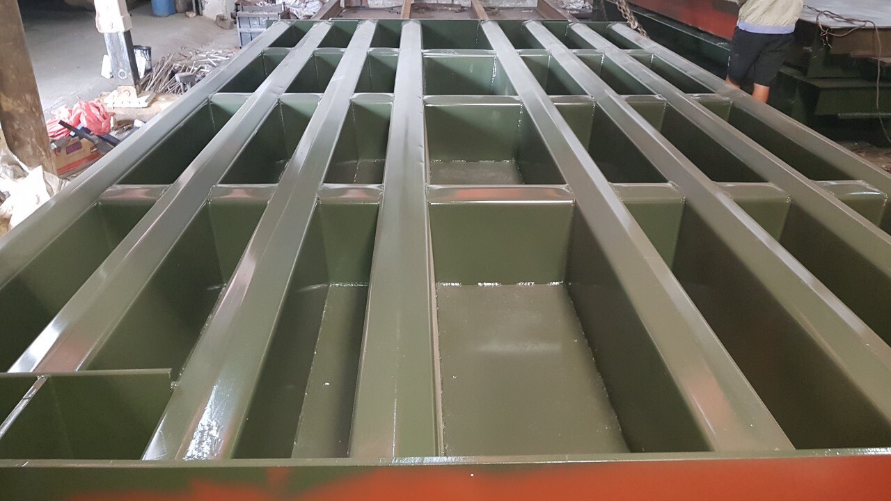 Khung bàn cân được gia công tại xưởng Cân Việt Mỹ