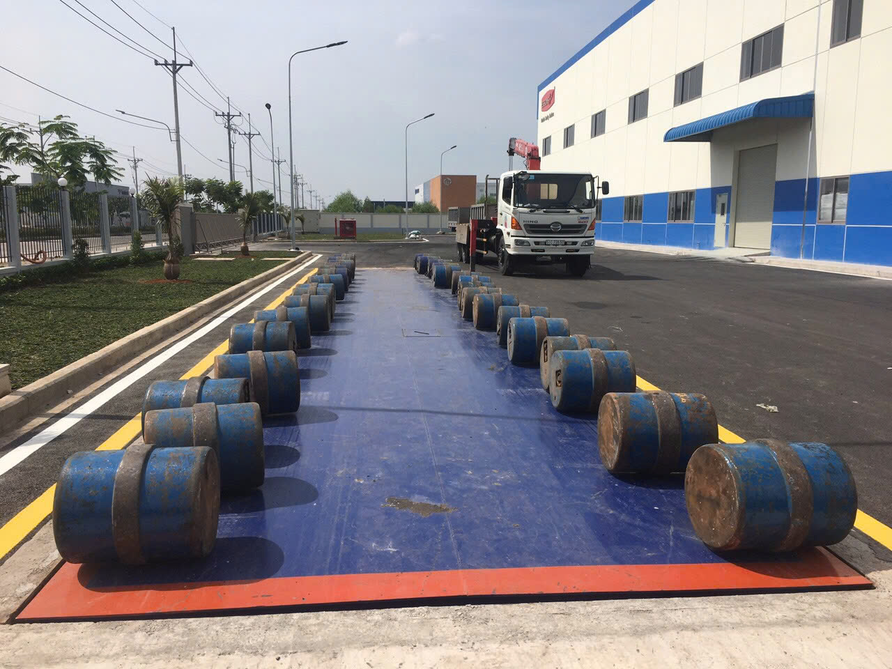 cân điện tử Dầu Giây