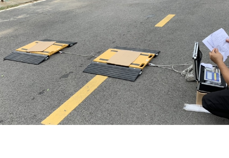 cân xe tải xách tay